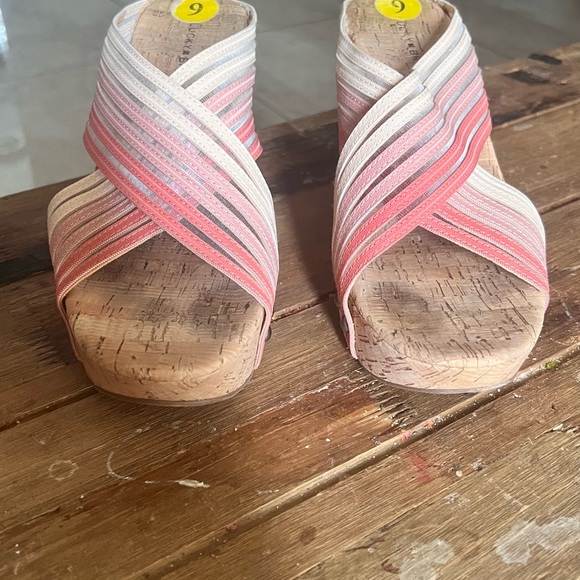 Pink Wedges - Picture 6 of 7